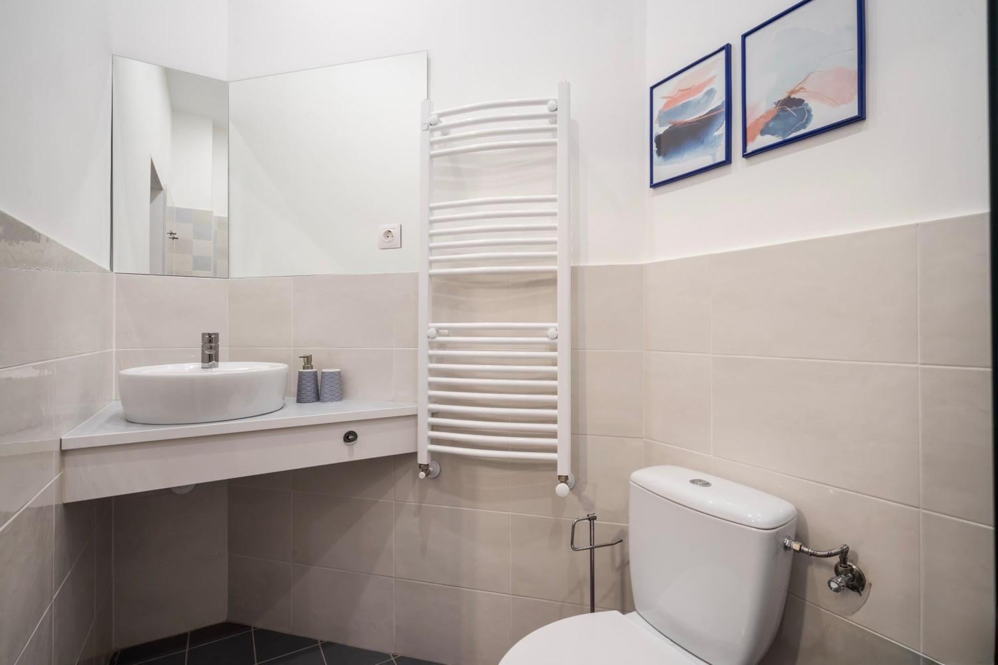 D58 - Grand Boulevard Royal Apartment - Best Location By Bqa بودابست المظهر الخارجي الصورة